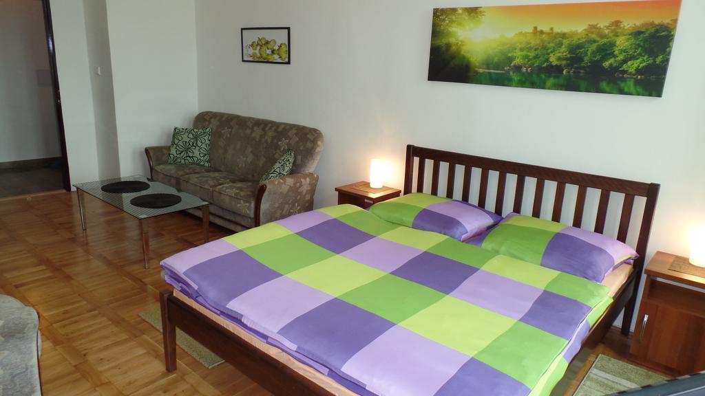 Apartments Rokytka - Praha Phòng bức ảnh